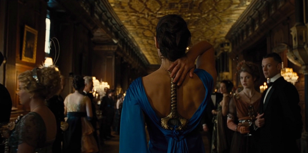 Wonder Woman : femme de front